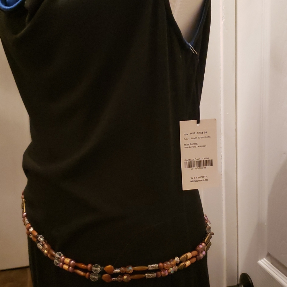 Dress - Picture 2 of 4
